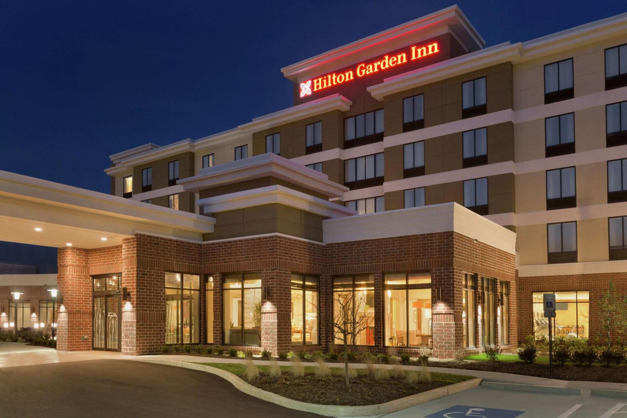 Hilton Garden Inn Pittsburgh Airport South-Robinson Mall Robinson Township  Exterior photo