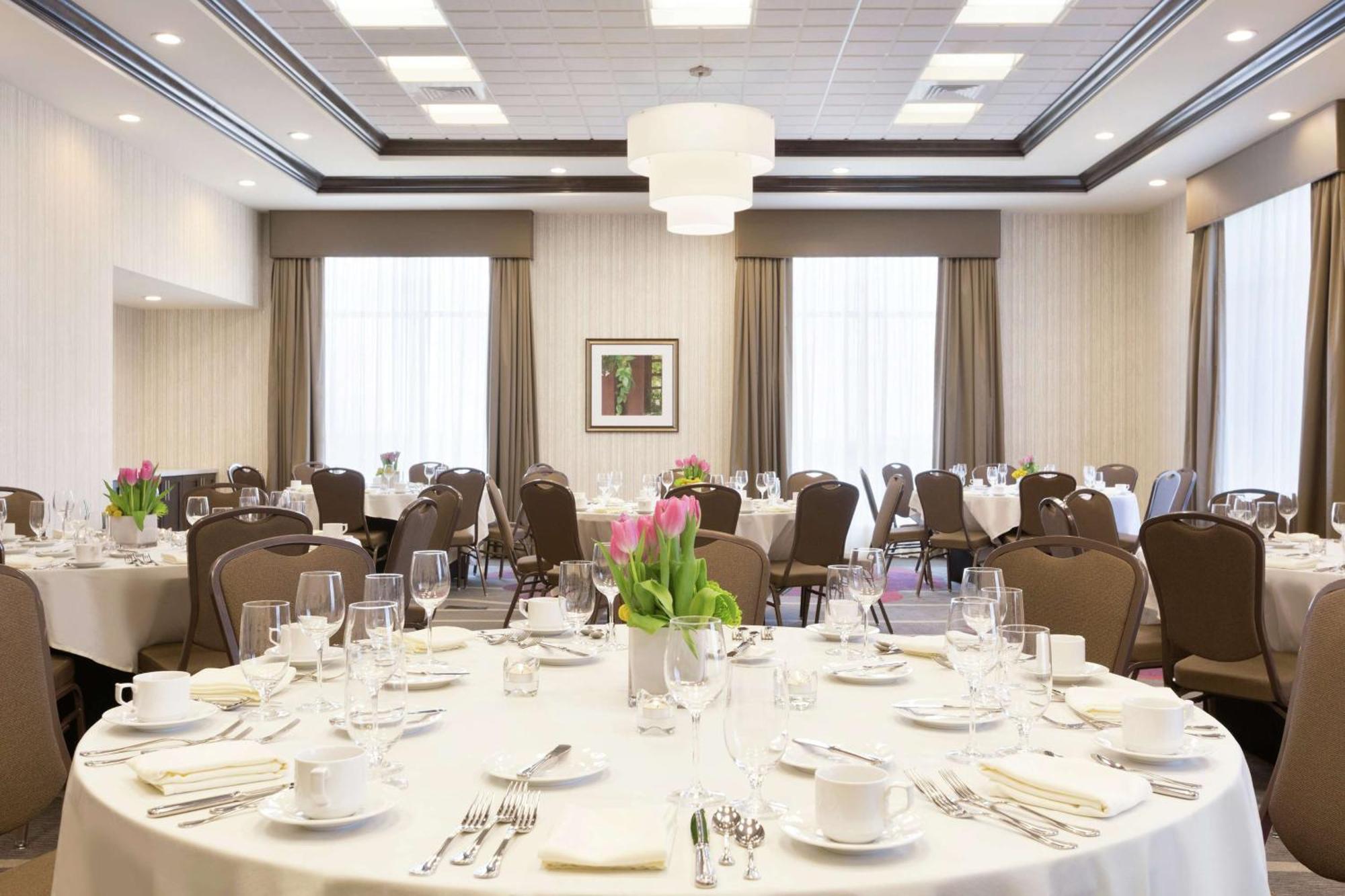 Hilton Garden Inn Pittsburgh Airport South-Robinson Mall Robinson Township  Exterior photo